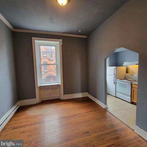 1517 17th St, Philadelphia PA  19121-4256 exterior