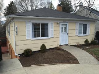 21030 Detroit Rd, Cleveland OH  44116-2210 exterior