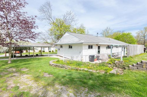 300 Stanley St, Bellefontaine OH  43311-2454 exterior