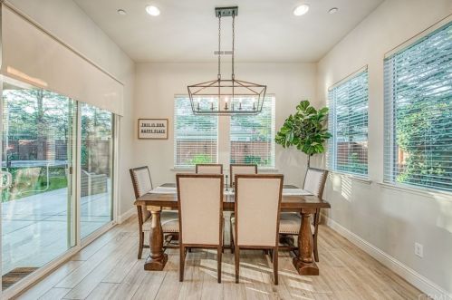 2574 Utah Ave, Fresno CA  93720-3977 exterior