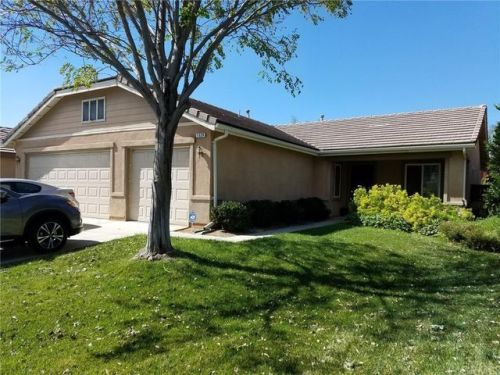 1329 Sunburst Dr, Beaumont, CA 92223-8419