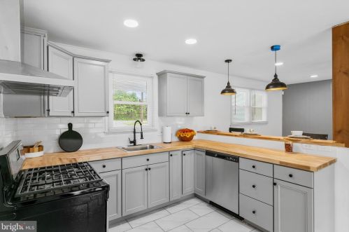 635 Wilby Rd, Erial NJ  08081-9511 exterior