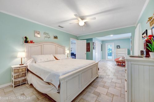 221 Degan Pl, Sebastian FL  32958-4509 exterior