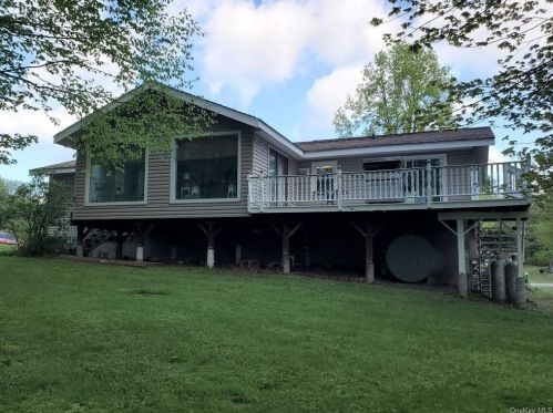 25 Sheeley Ln, Rock Hill, NY 12775-6713