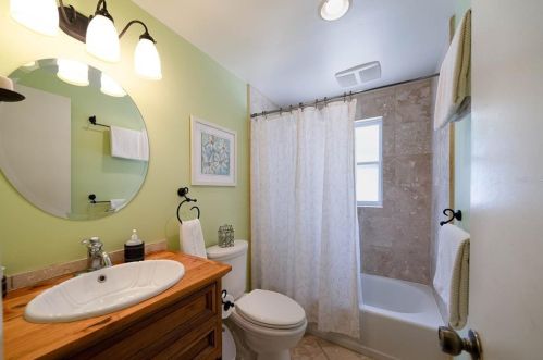 1562 Twin Palms Loop, Lutz FL  33559-6763 exterior