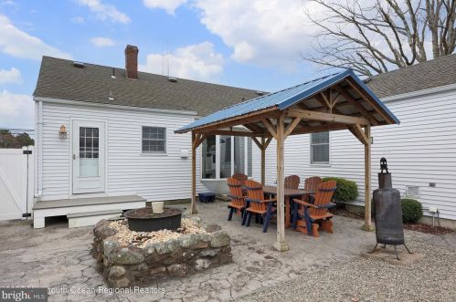 2229 Edgar Rd, Point Pleasant Beach, NJ 08742-4419