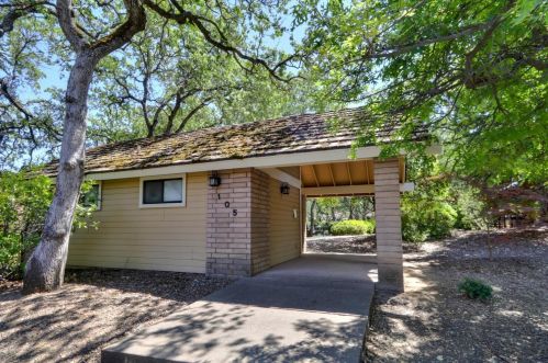 111 Pheasant Ln, Folsom CA exterior