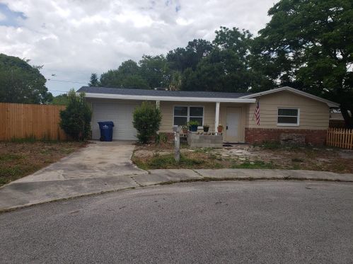 3303 Colchester Ct, Tarpon Springs, FL 34691-1017