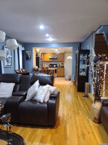 123-30 147th St, Jamaica, NY 11436-5820