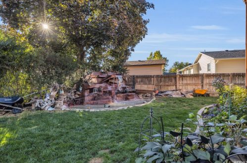 662 240, West Kaysville UT  84037-1432 exterior