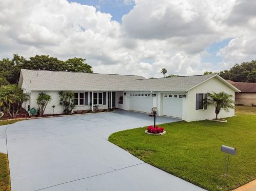 7207 Worchester Ct, Port Richey, FL 34667-1432