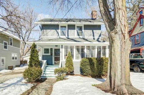 2118 Regent St, Madison, WI 53726-3942