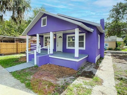 717 Locust Ave, Sanford, FL 32771-2052
