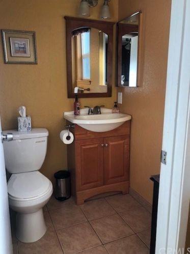 718 Idyllwild Ave, Rialto CA  92376-4816 exterior