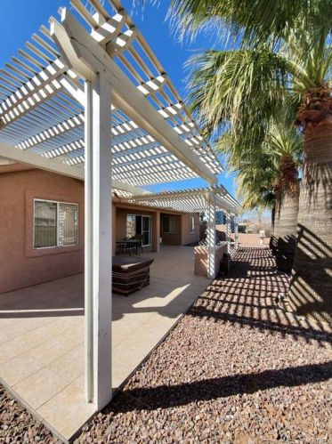 2005 Desert Palms Dr, Bullhead City AZ  86426-8848 exterior