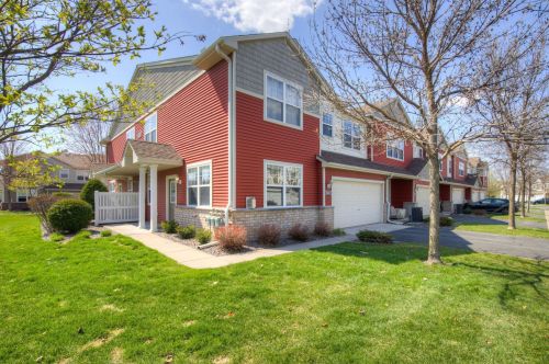 15652 Emerald Dr, Lino Lakes, MN 55038-4579