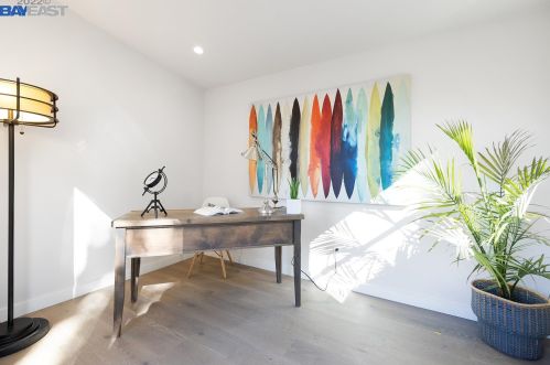 5926 Dover St, Oakland CA  94609-1426 exterior