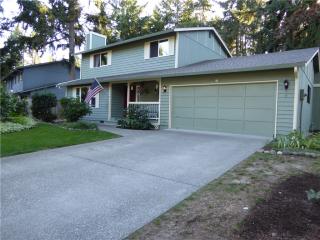 16502 92nd Avenue Ct, Puyallup, WA 98375-9685