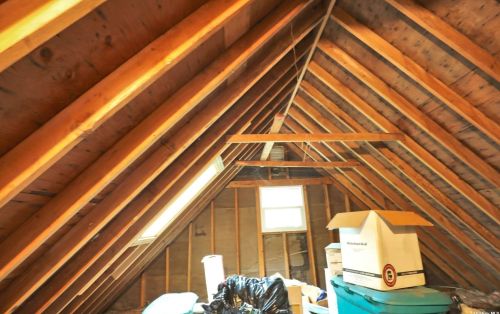 61 Bayonne Ave, Central Islip NY  11722-3429 exterior