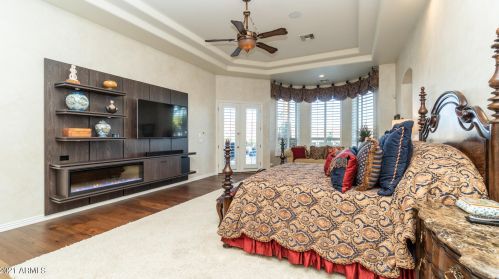 15645 7 St, Phoenix AZ 85014-4142 exterior