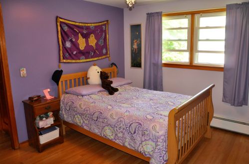 17 Biscayne Pkwy, Nashua NH 03064-1169 exterior