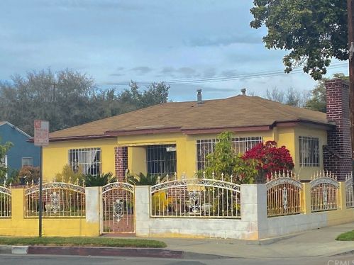 3675 Platt Ave, Lynwood, CA 90262-3612