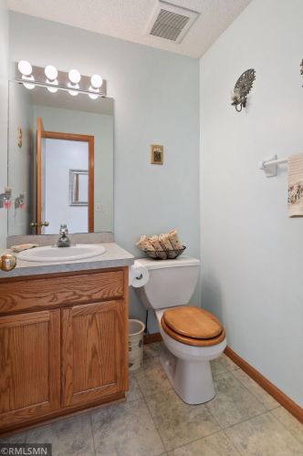 13937 Kimberly Cir, Otsego MN  55374 exterior