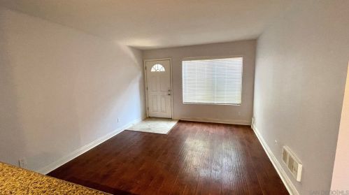 4440 Cherokee Ave, San Diego, CA 92116-3682