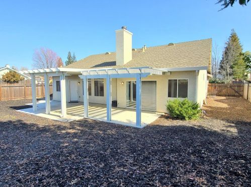 99 Ainsworth Way, Folsom CA  95630-7600 exterior