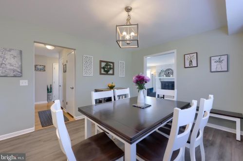 1449 Jill Dr, Hummelstown PA  17036-9005 exterior