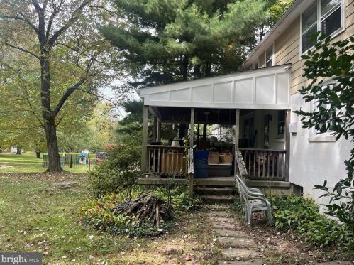 103 Meadowood Dr, Lansdale PA 19446-1610 exterior