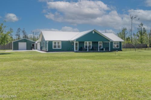 21382 Paradise Ln, Altha, FL 32421-4284