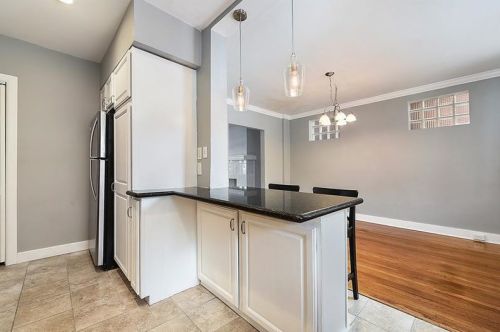 1859 Jancey St, Pittsburgh PA  15206-1146 exterior