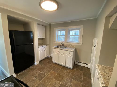 5 Mispillion St, Harrington DE  19952-1024 exterior