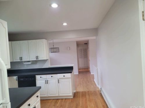 2322 Cleveland St, North Bellmore NY  11710-2164 exterior
