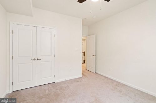 7542 Brunson Cir, Gainesville VA  20155 exterior