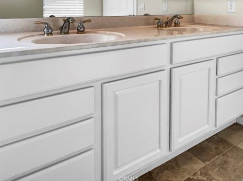 1750 Forest Oaks Dr, Beaumont CA  92223-8563 exterior