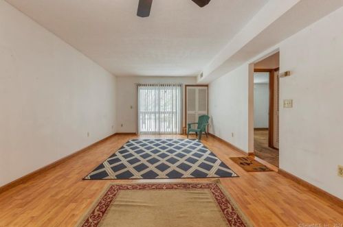 1605 Twin Circle Dr, Wapping, CT 06074-2690