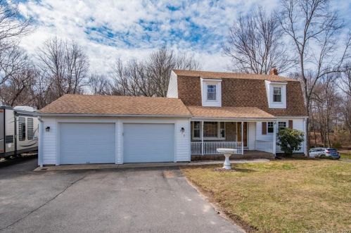 472 Witches Rock Rd, Bristol, CT 06010-7153