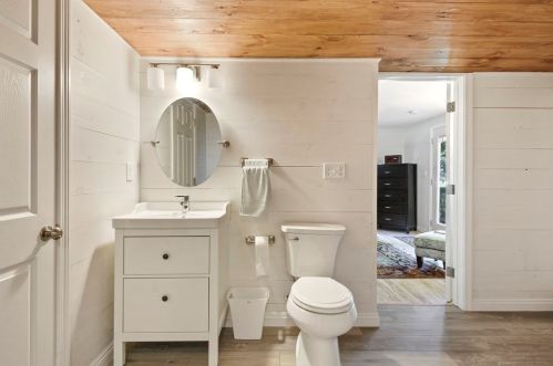 30 Abington St, Worcester MA  01603-1101 exterior