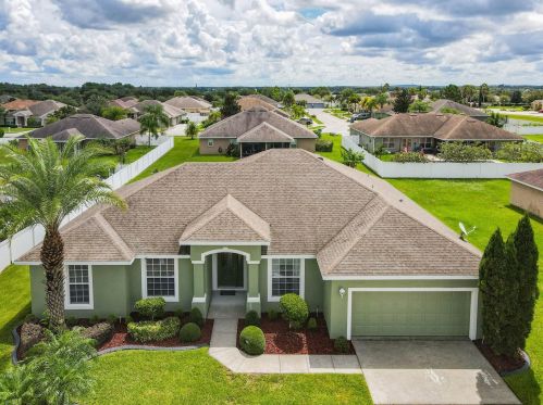 116 Mandolin Dr, Winter Haven, FL 33884-3580