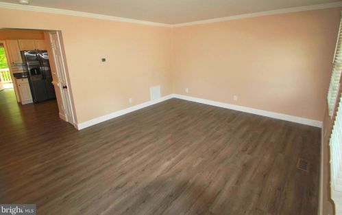 9834 Dominion Forest Cir, Fredericksburg, VA 22408-9509