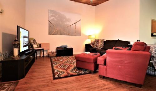 2410 Depauw Ave, Orlando, FL 32804-5074