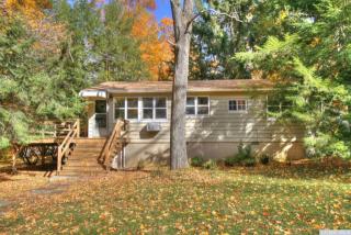 11 Lincoln Dr, Hillsdale, NY 12529-6315