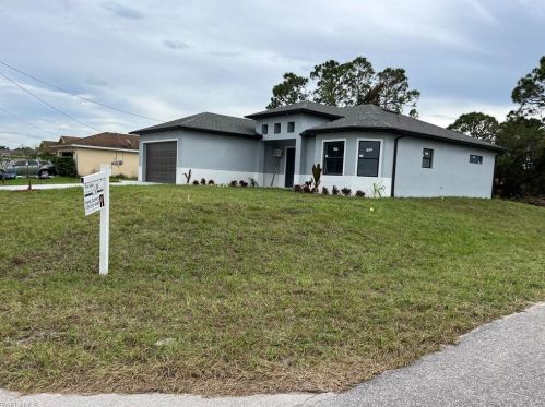 3719 36th St, Lehigh Acres, FL