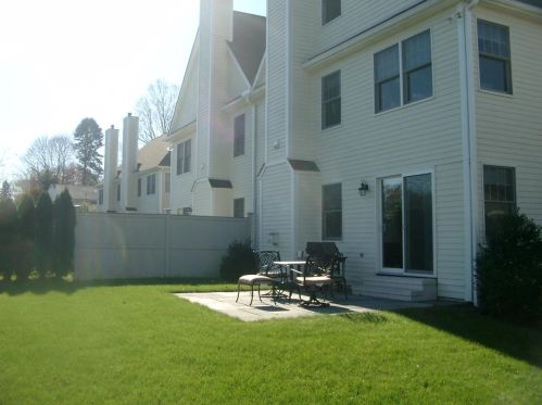 139 Forest St, New Canaan CT  06840-4707 exterior