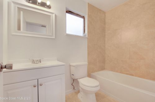 56 45 Ave, Vero Beach FL 32966-2840 exterior