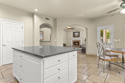 10316 48 Pl, Scottsdale AZ 85254-7602 exterior