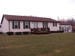 5253 Lake Rd, Romulus, NY 14541-9722