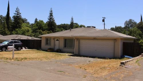 8612 Monica Ave, Citrus Heights, CA 95662-4426
